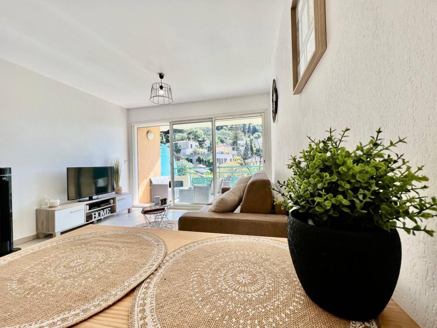 Quiet Studio Swimming Pool Roquebrune エクステリア 写真